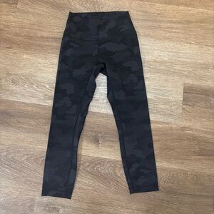 Lululemon Black Camo High Rise Leggings Size 2